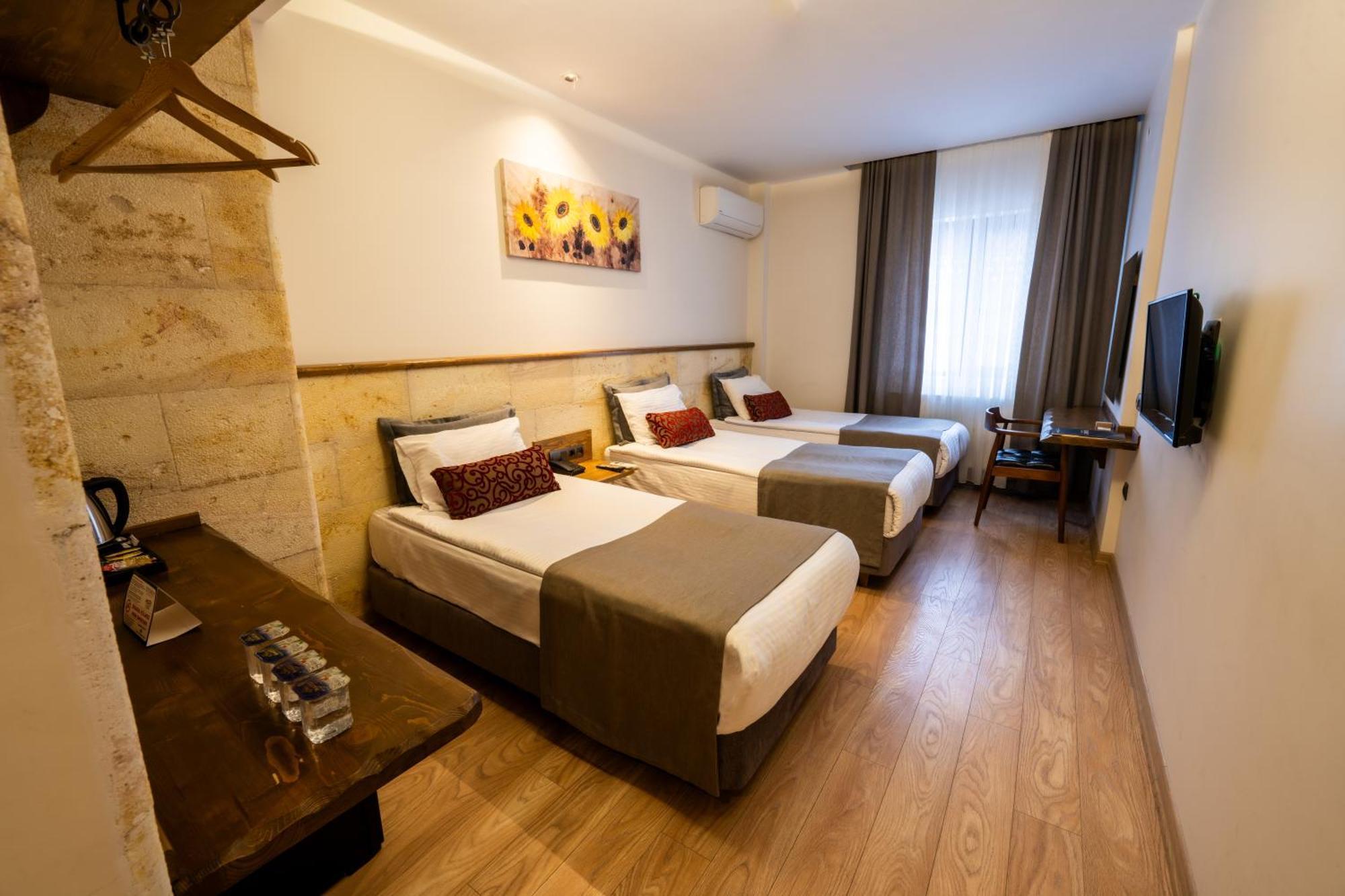 Stones Of Cappadocia Hotel เนฟซิเฮียร์ ภายนอก รูปภาพ