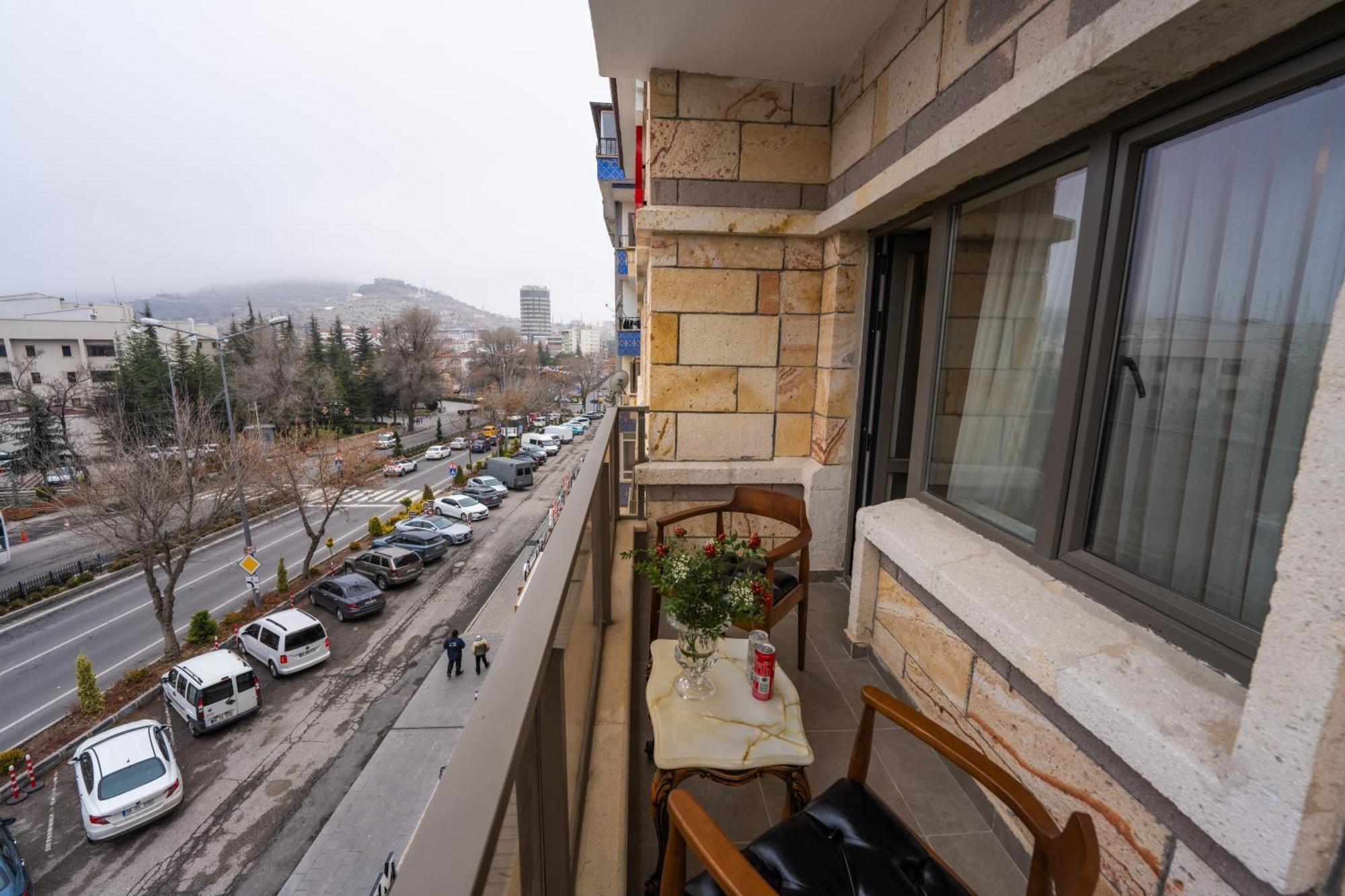 Stones Of Cappadocia Hotel เนฟซิเฮียร์ ภายนอก รูปภาพ