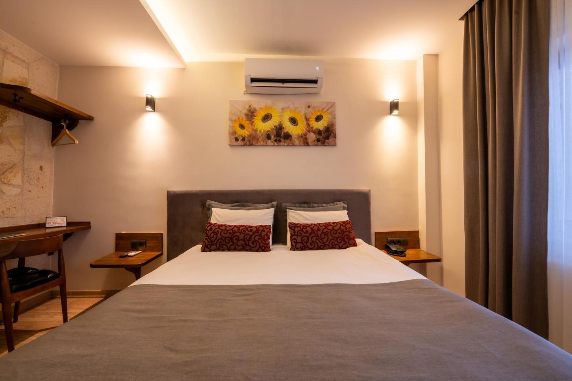 Stones Of Cappadocia Hotel เนฟซิเฮียร์ ภายนอก รูปภาพ