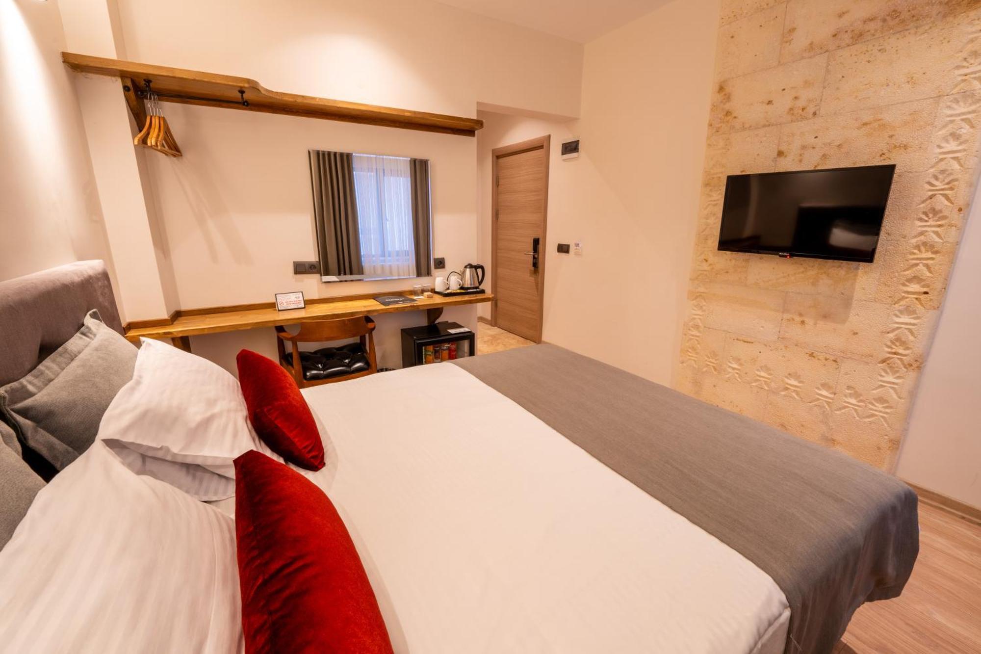 Stones Of Cappadocia Hotel เนฟซิเฮียร์ ภายนอก รูปภาพ