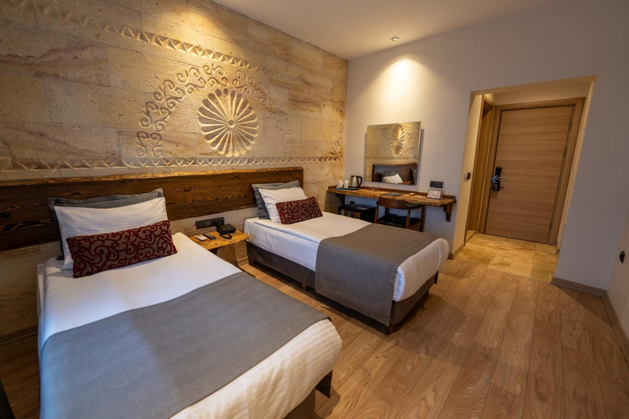 Stones Of Cappadocia Hotel เนฟซิเฮียร์ ภายนอก รูปภาพ