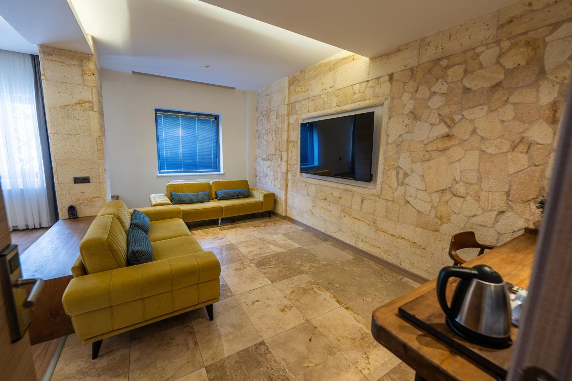 Stones Of Cappadocia Hotel เนฟซิเฮียร์ ภายนอก รูปภาพ