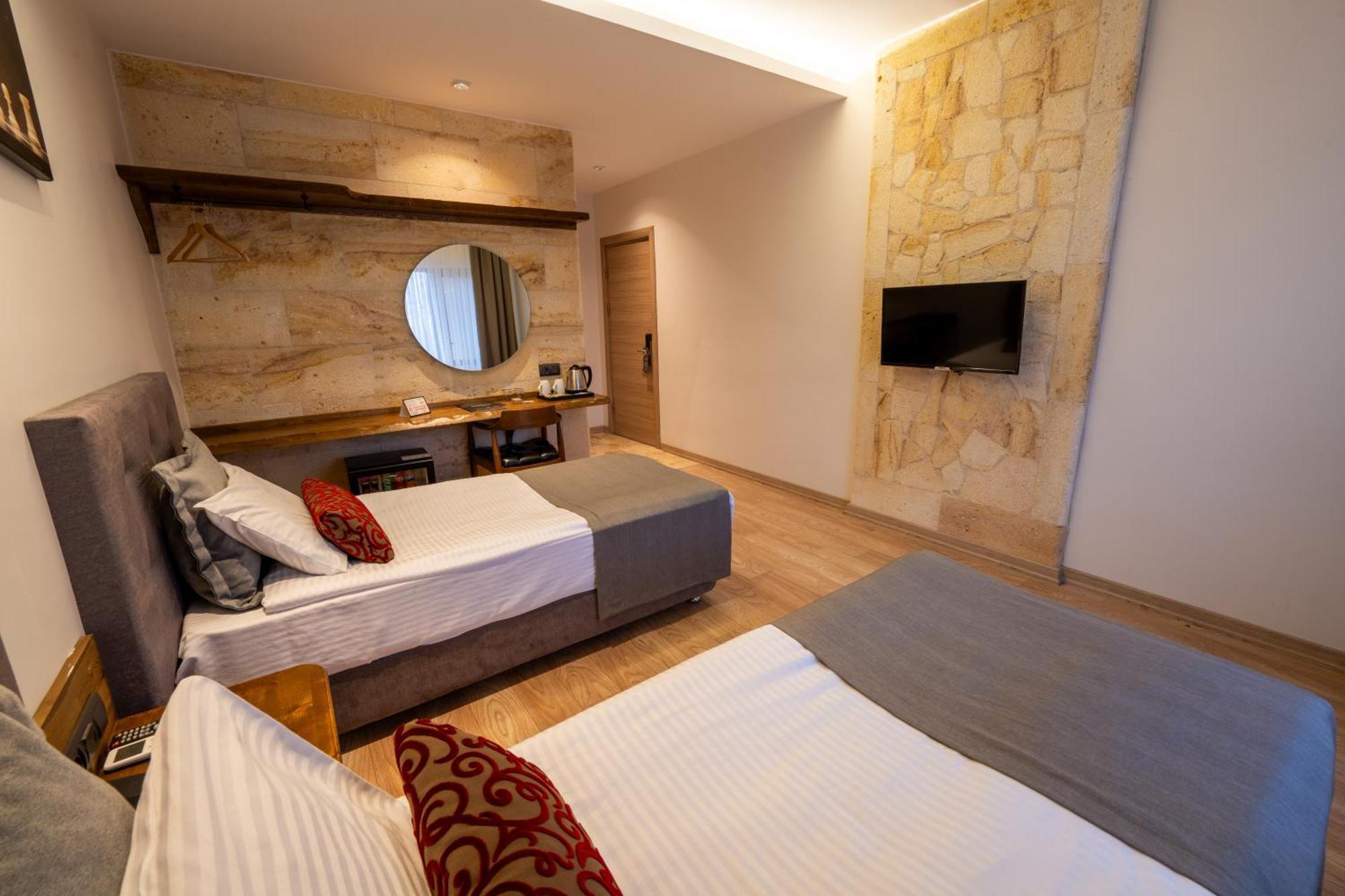 Stones Of Cappadocia Hotel เนฟซิเฮียร์ ภายนอก รูปภาพ